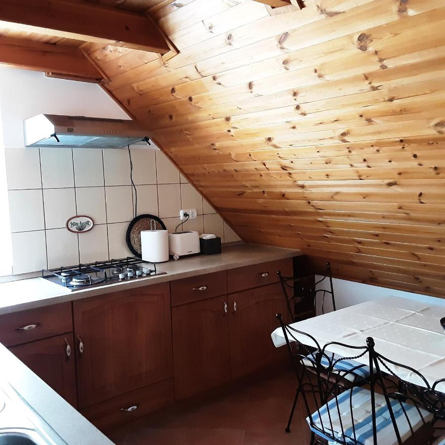 Jazmin Apartman ティハニ エクステリア 写真