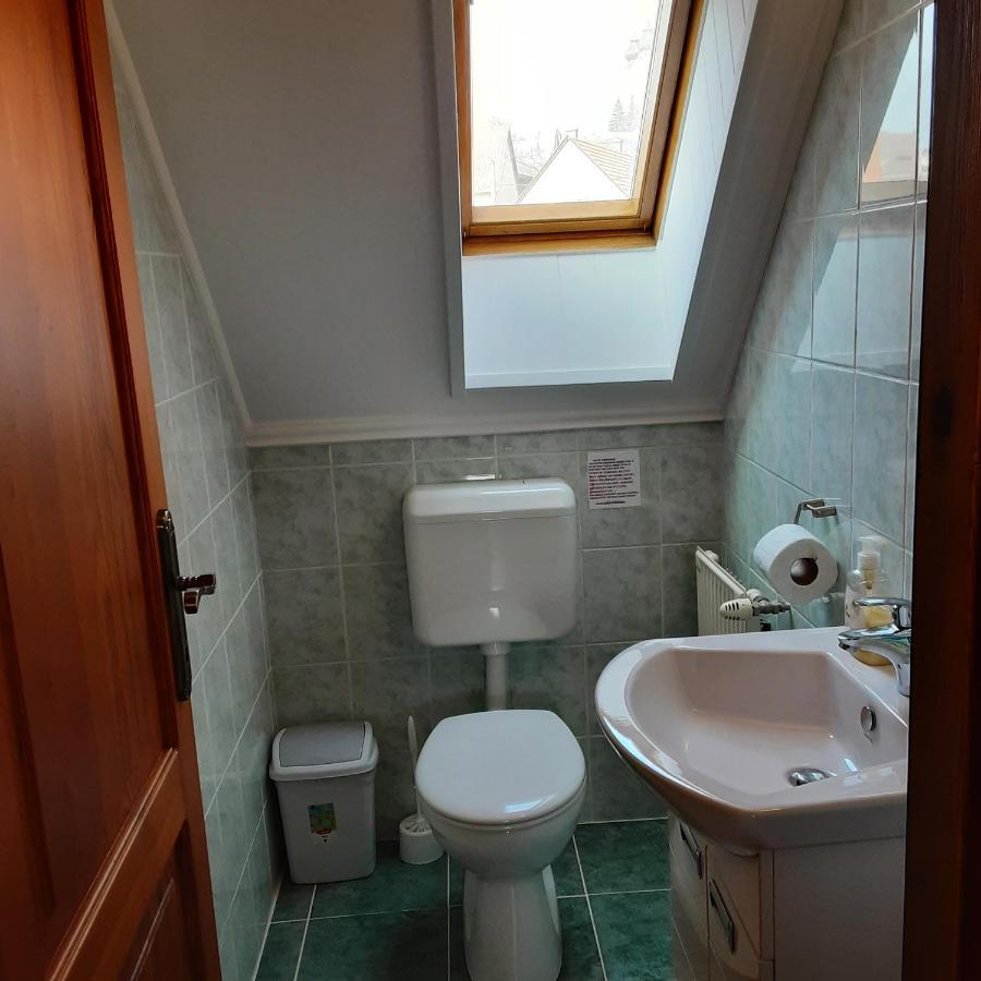 Jazmin Apartman ティハニ エクステリア 写真